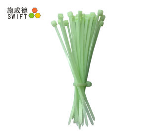 4 duim de Banden Hittebestendige 150℃ UL94V2 Groene Kleur PA66 van de Lengte Nylon Kabel